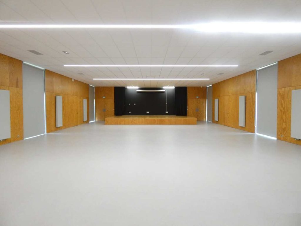 Salle polyvalente intérieur Paillet